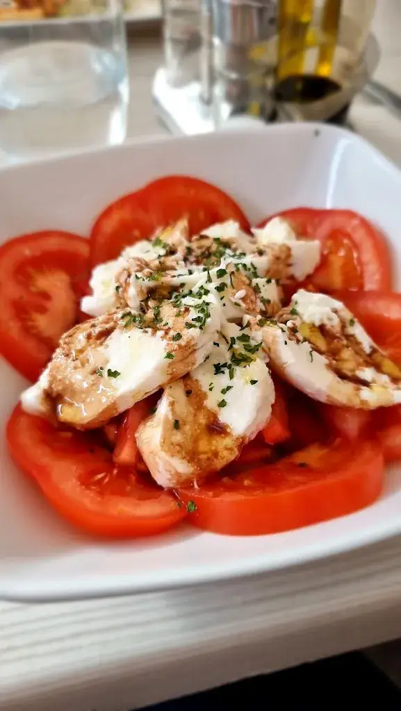 sara blyth_Citygrill_Bitche_review