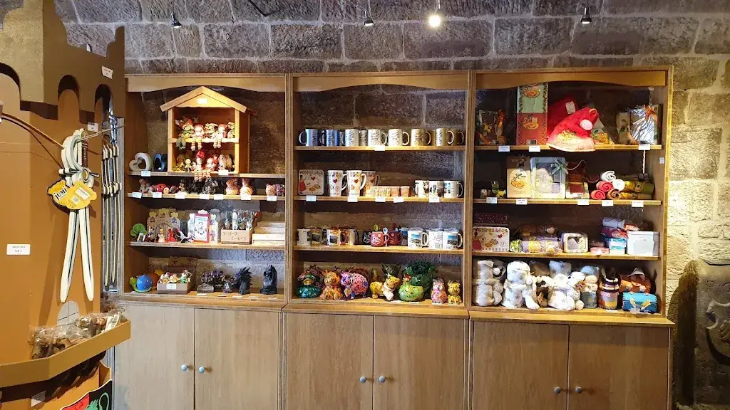 Cafeteria_Bitche_slider_image_2