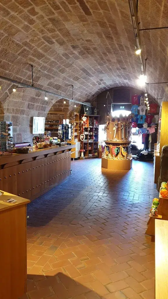 Cafeteria_Bitche_slider_image_3