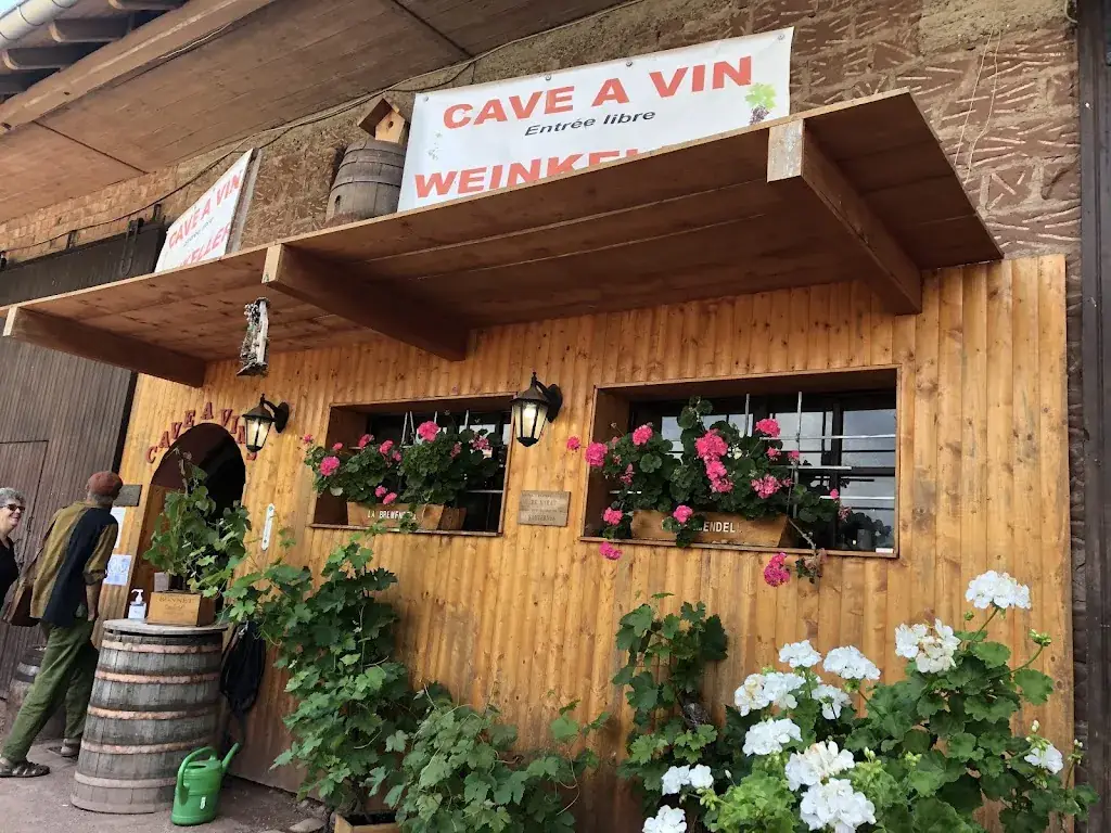 Restaurant, Camping**, Cave à vins « La Bremendell »_Sturzelbronn_slider_image_1