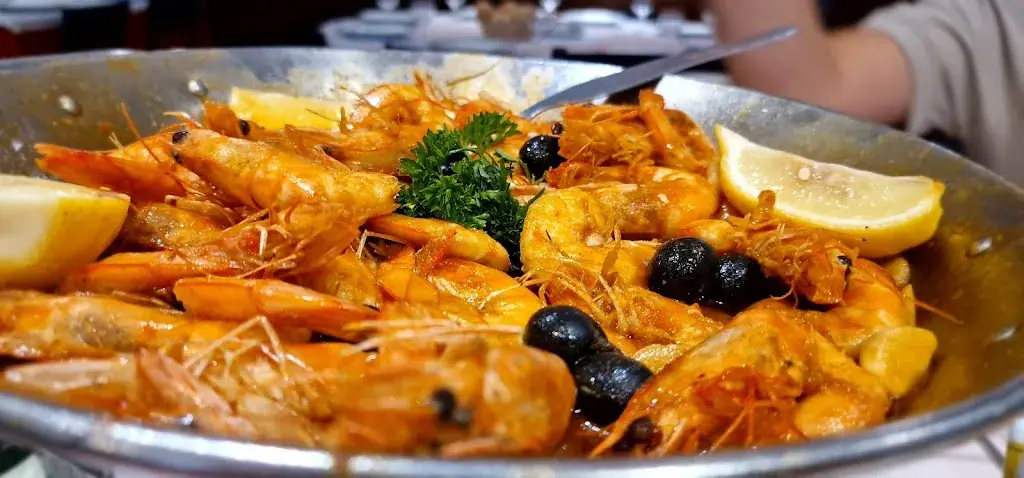 Hais Kléber_Pedra Alta_Boulogne-Billancourt_review