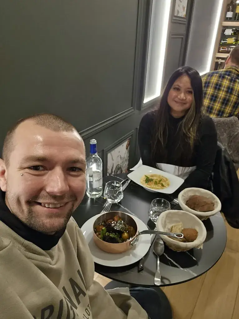 jeremy looney_Baca'v Boulogne par Emile Cotte_Boulogne-Billancourt_avis