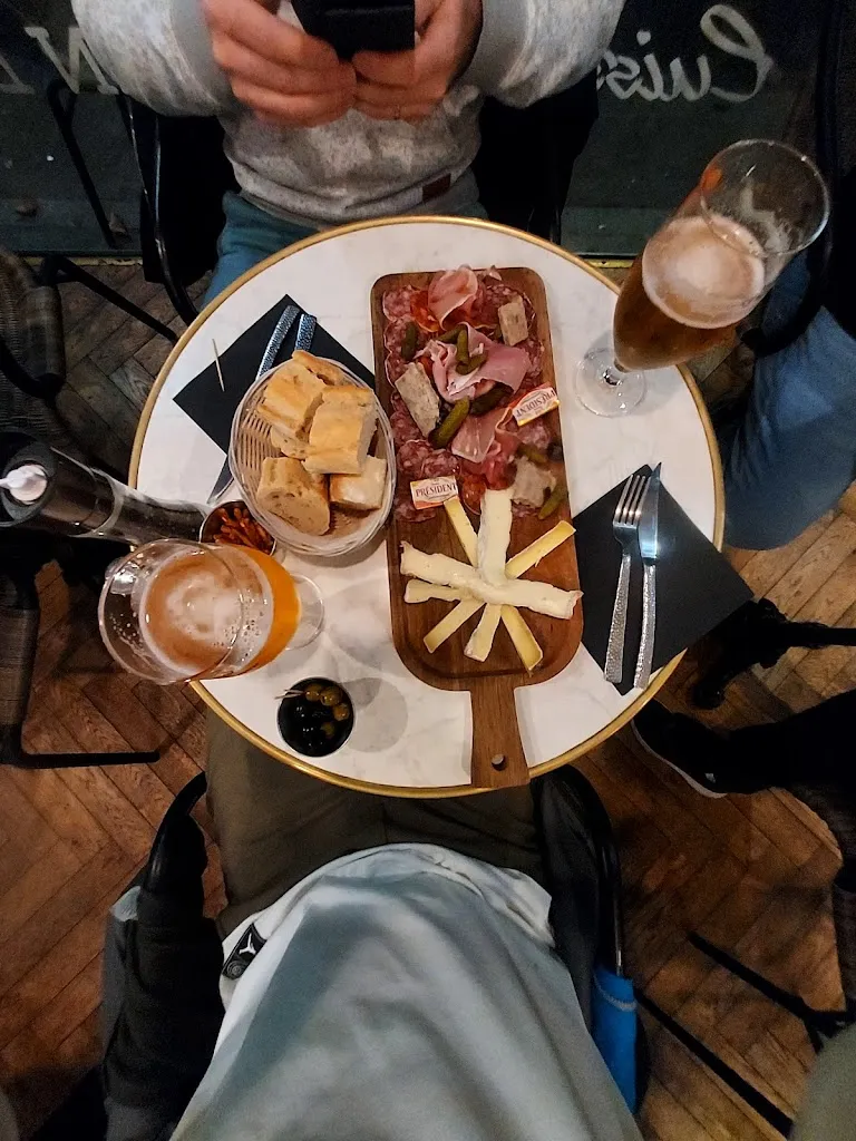 Victor Rini_Madame Monsieur_Boulogne-Billancourt_review