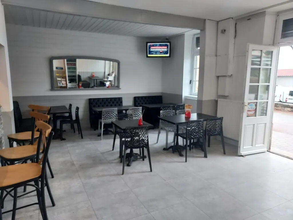 Le Bachat_Cellieu_slider_image_1