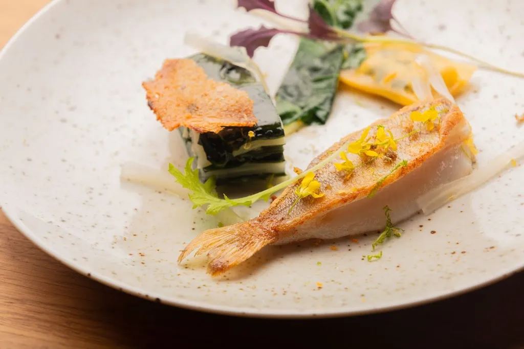 Maison Forte_Farnay_slider_image_2