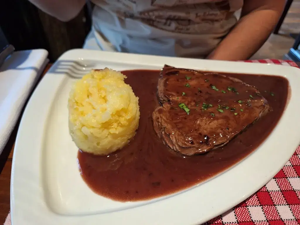 Bart Ro_La table à Victor_Toul_review