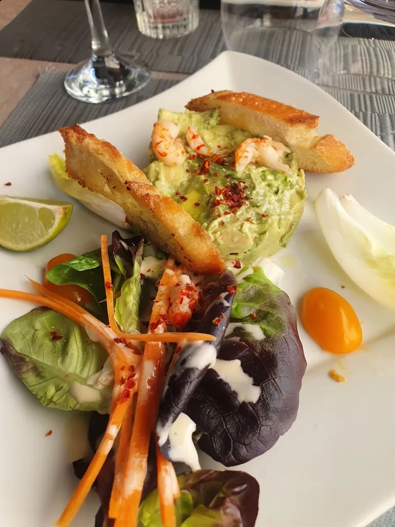 Le sanceen_Saint-Julien-les-Villas_slider_image_3