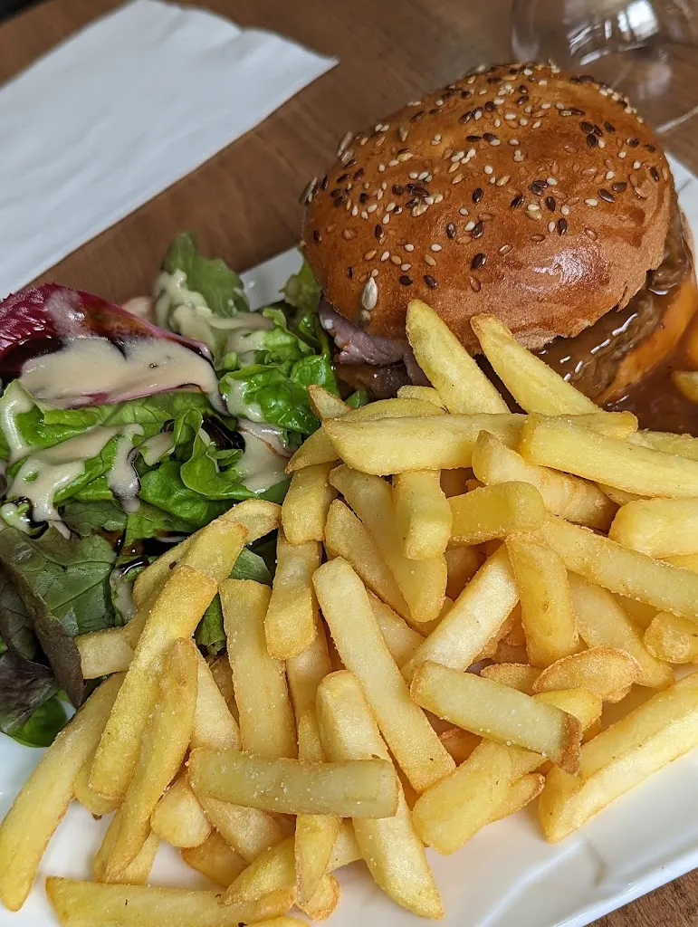 Le Gaulois restaurant à Genilac