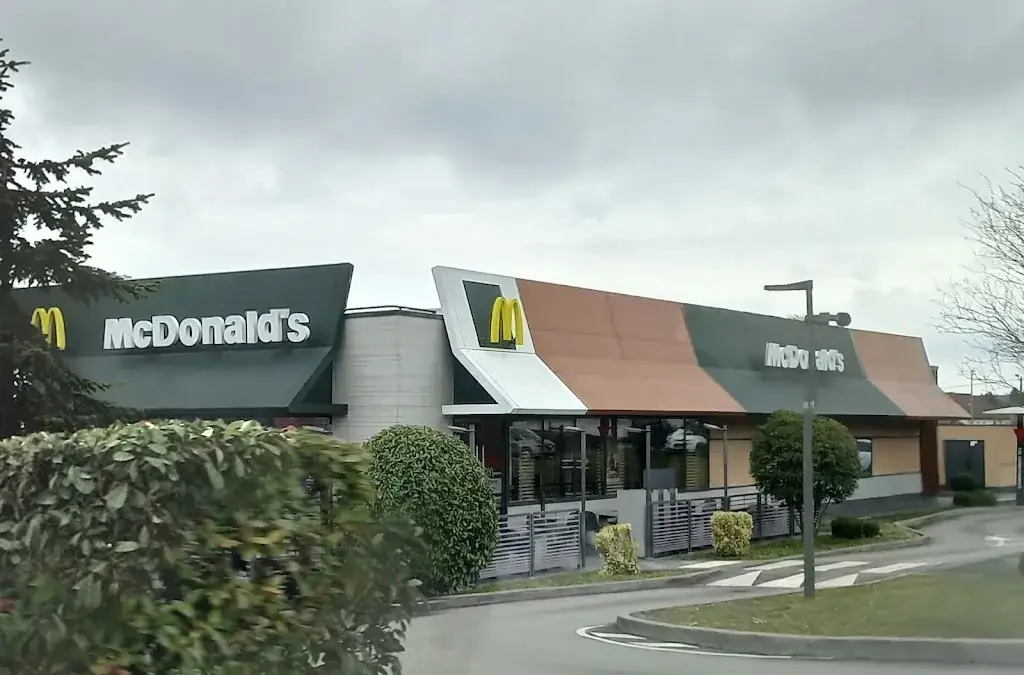 McDonald's_Boulay-Moselle_slider_image_3