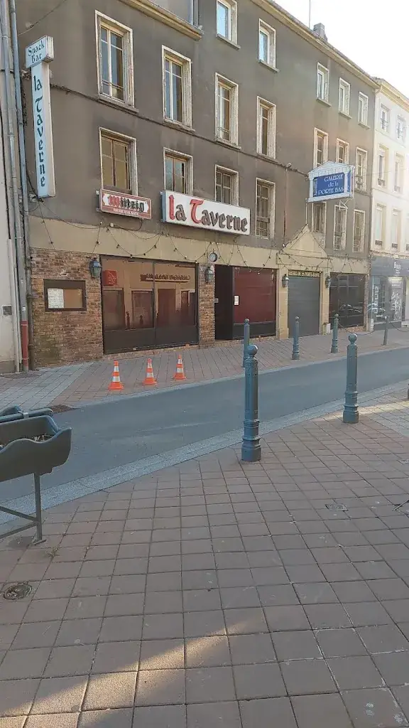 Snack Pizzeria La Taverne restaurant in Boulay-Moselle