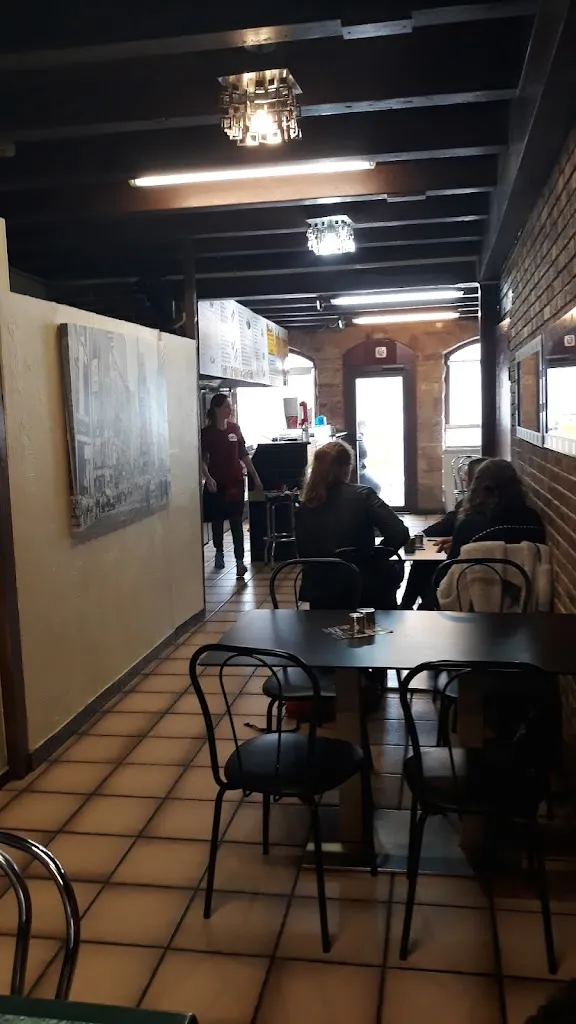 Tiffany G_Chez Harun_Bouzonville_review