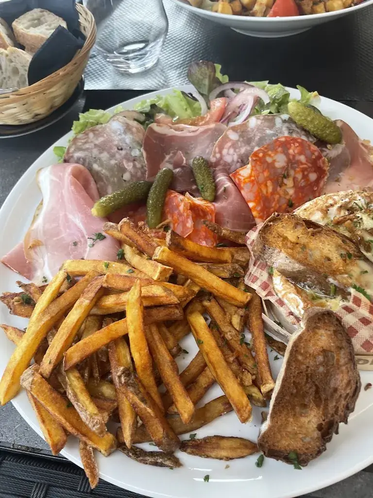 CAFE DE METZ brasserie_Piennes_slider_image_3