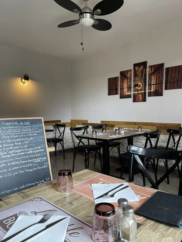 Bretzel et mirabelle restaurant in Longuyon