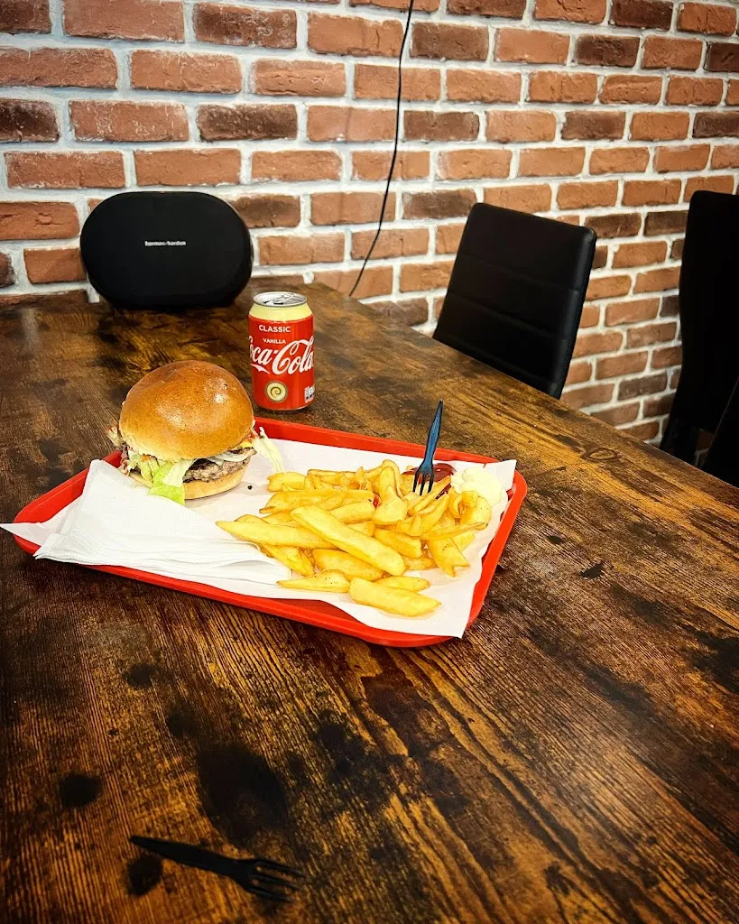 Food Korner_Bouligny_slider_image_2