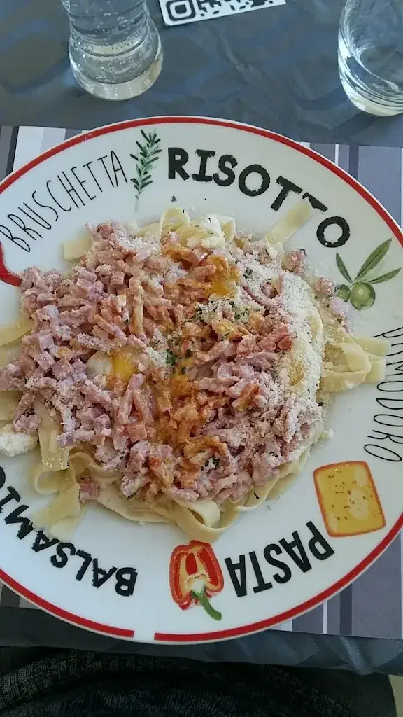 Menu_Le Cheval Blanc_Buzy-Darmont_imagen_6