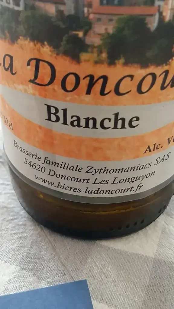 Menu_Le Cheval Blanc_Buzy-Darmont_imagen_9