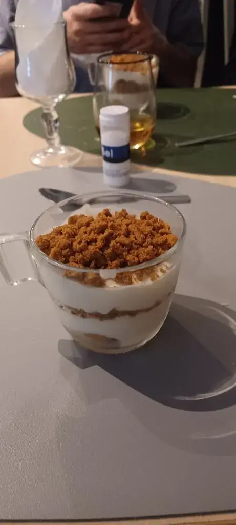 Menu_Aaa Table_Landres_image_5