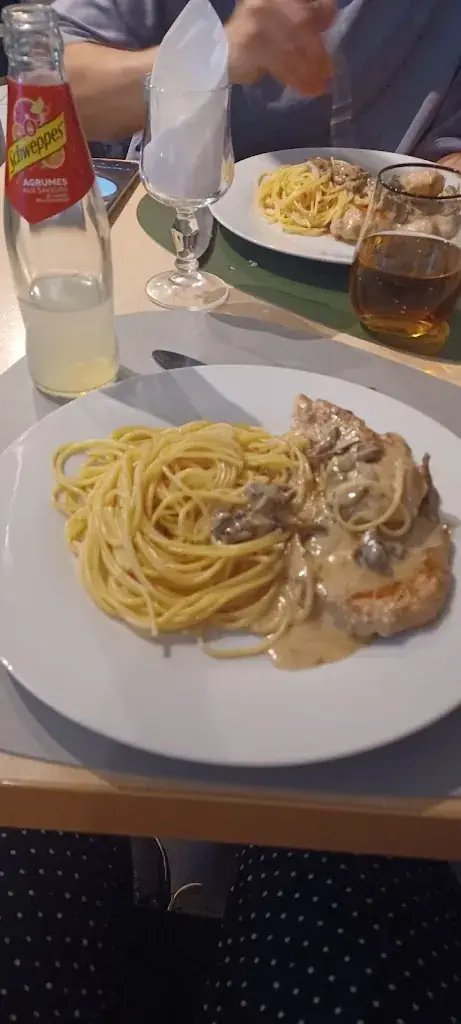 Menu_Aaa Table_Landres_image_7