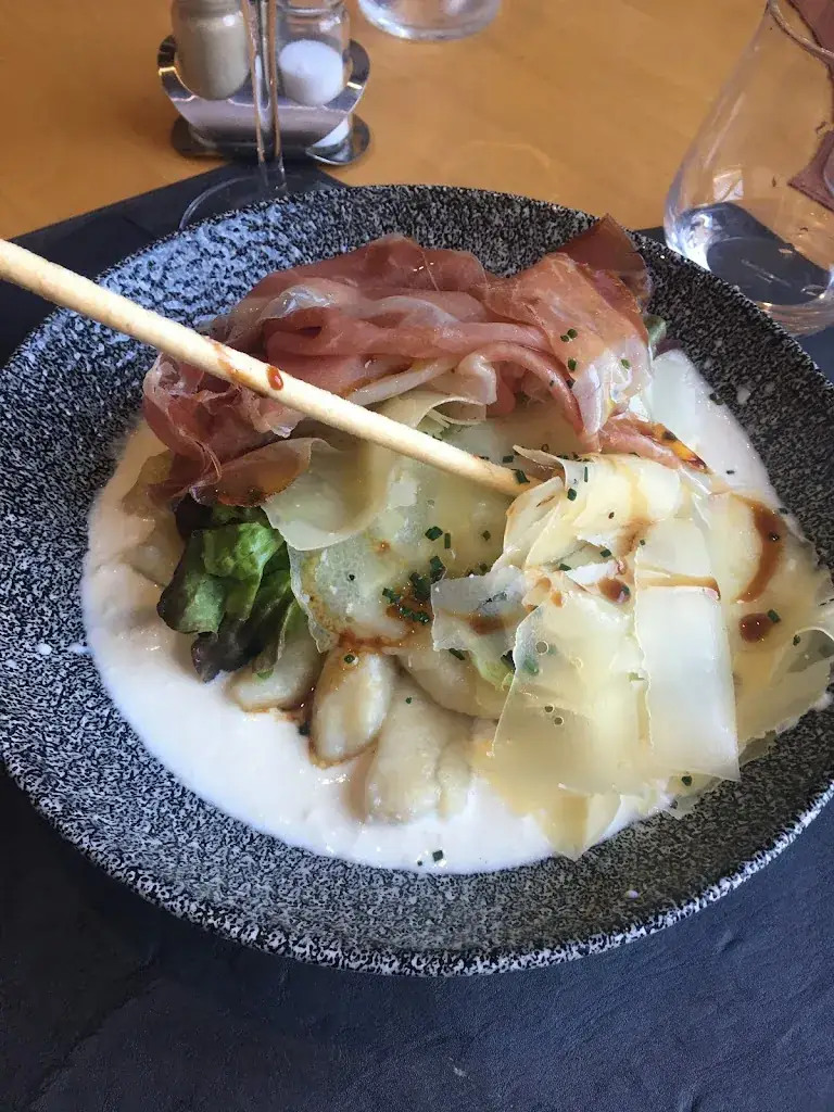 Valerie Rapiau_L'Anvie Restaurant_Sainte-Marie-aux-Chênes_avis