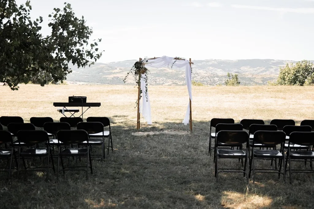 Pauline_Field Barollière_Saint-Paul-en-Jarez_review