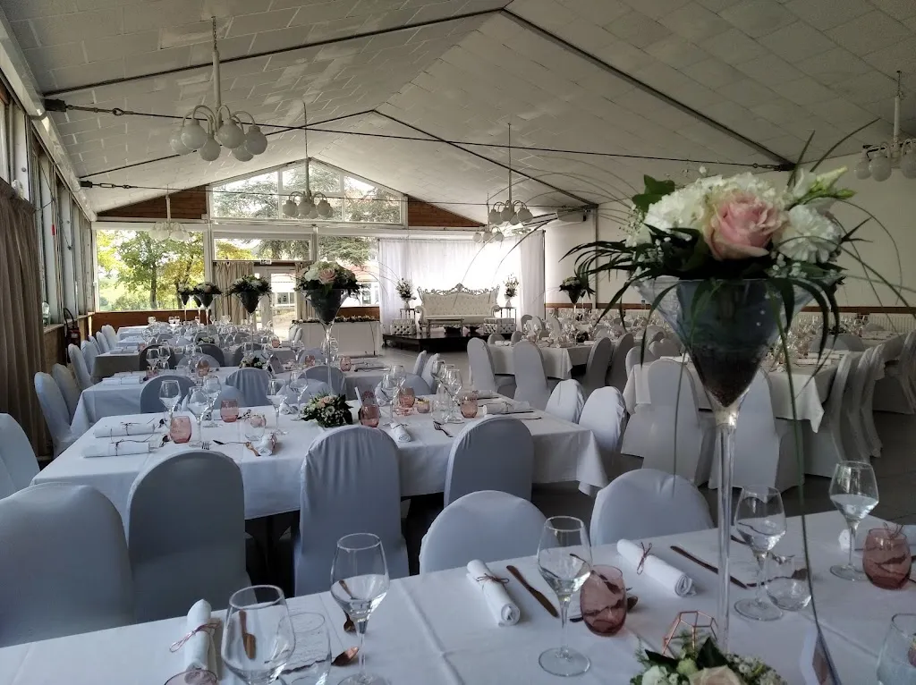 Field Barollière_Saint-Paul-en-Jarez_slider_image_1