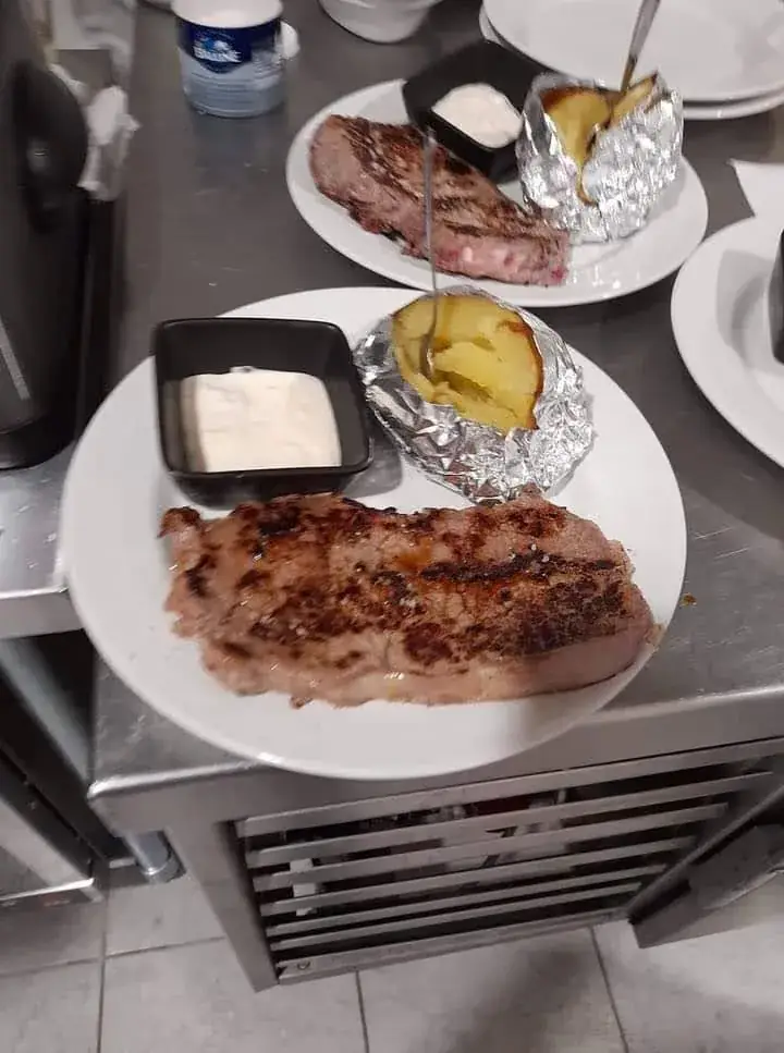 Menu_Resto de la place_Étain_image_7