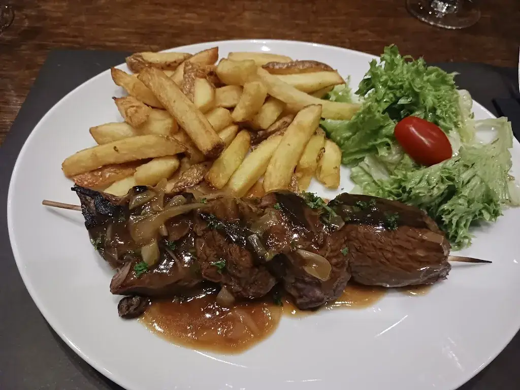 The Central Point_Briey_slider_image_3