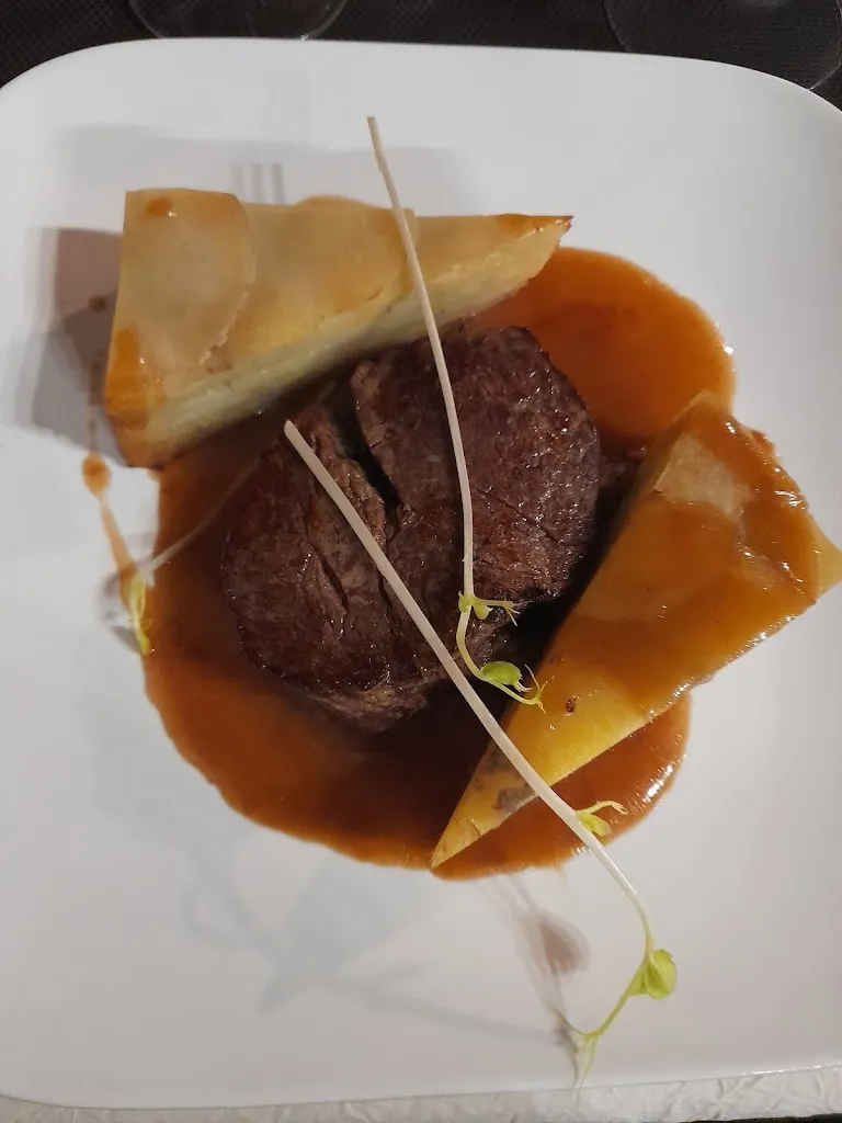 Menu_Restaurant La Cascade_Valla-en-Gier_immagine_8