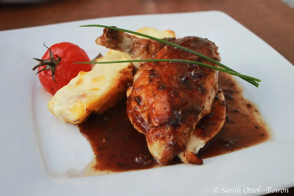 Restaurant La Cascade_Valla-en-Gier_slider_image_3