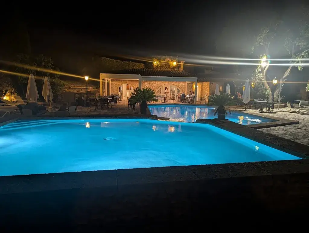 Hôtel des Lauriers Roses_Bourbonne-les-Bains_slider_image_3