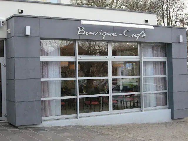 Boutique & Café Bourbonne-les-Bains restaurante en Bourbonne-les-Bains