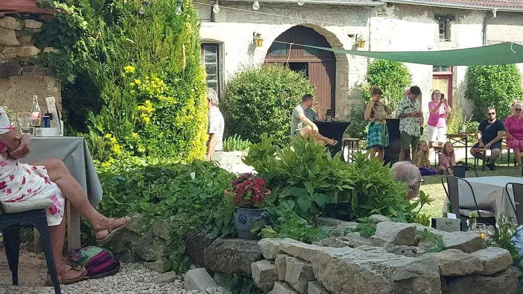 Le Voilà - Bistrot & Chambres d'hôtes_Melay_slider_image_2