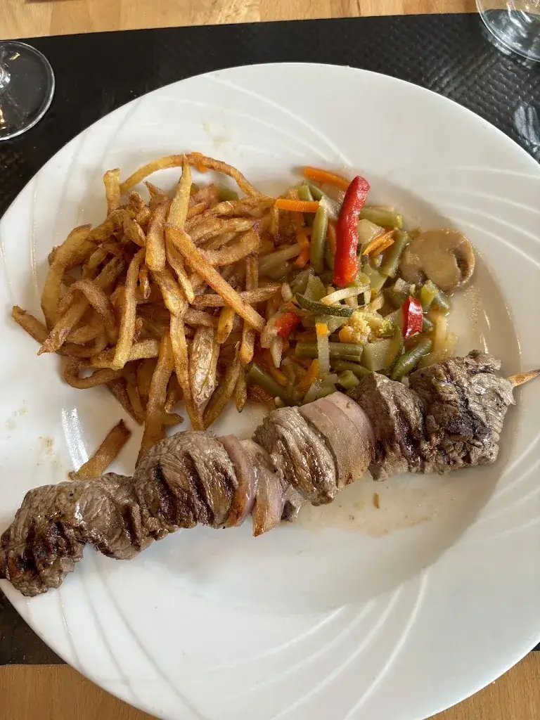 Restaurant Le Saint-Jean_Brienne-la-Vieille_slider_image_2