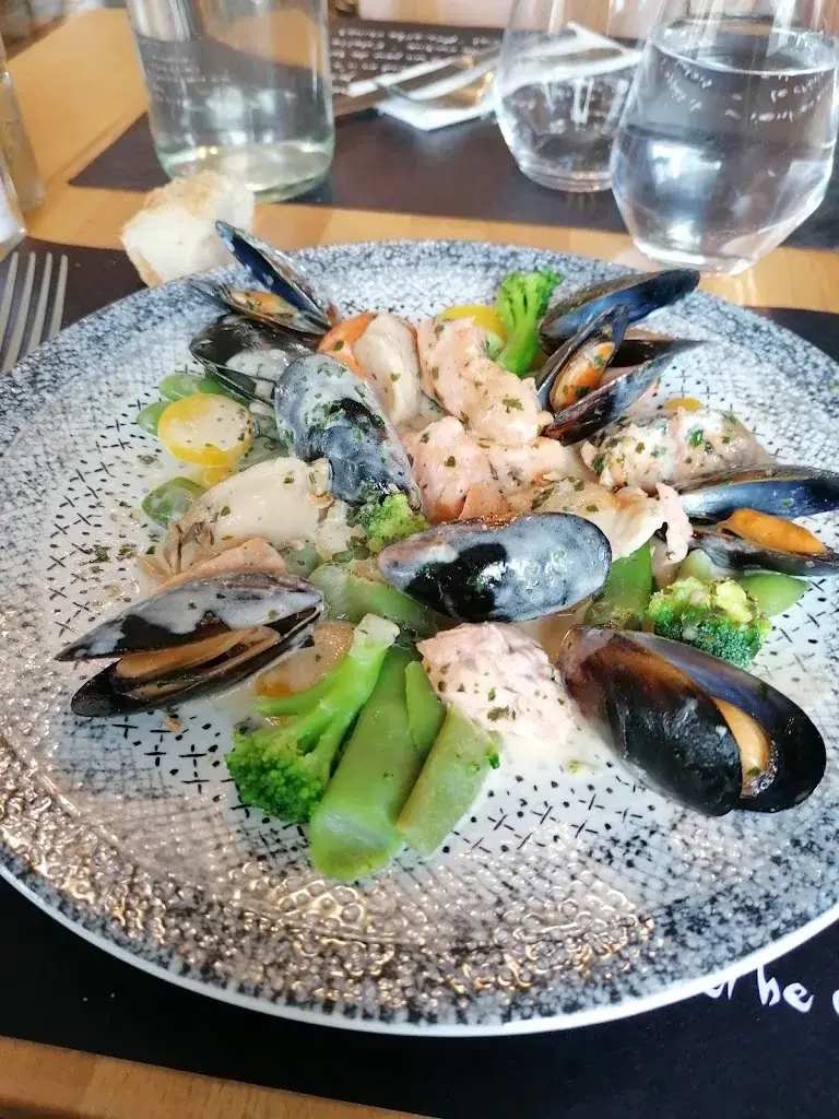 Restaurant Le Saint-Jean_Brienne-la-Vieille_slider_image_3