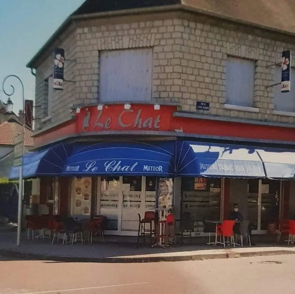 Bar Tabac Brasserie Café des Chats restaurant in Brienne-le-Château
