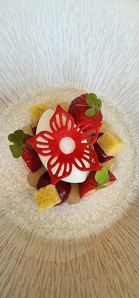 Josana Mendes_Auprès du Clocher_Pommard_review