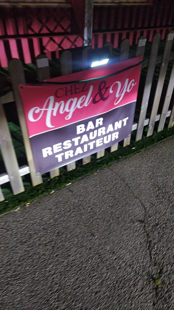 Simone De Lazzari_Chez Angel&yo_Bruyères_review