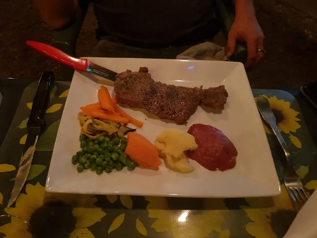 Restaurant La Renaissance_Bruyères_slider_image_2