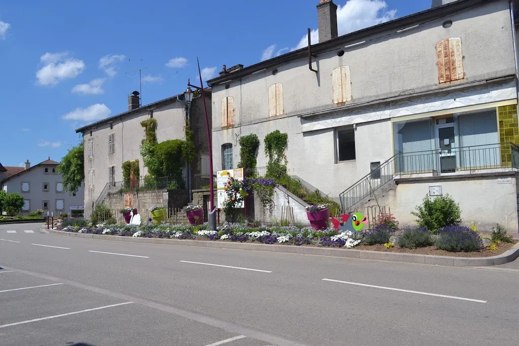 Restaurant de la Place_Bulgnéville_slider_image_1