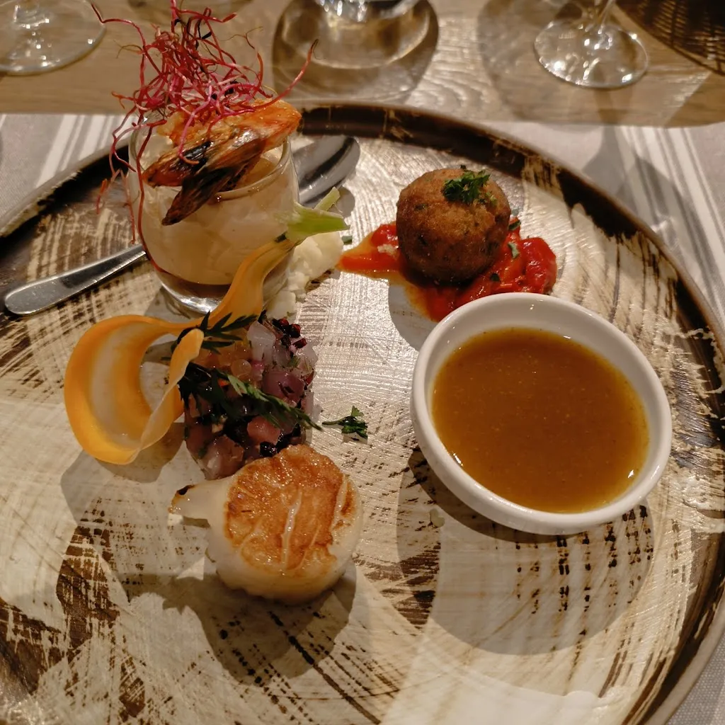 Les Commis_Contrexéville_slider_image_2