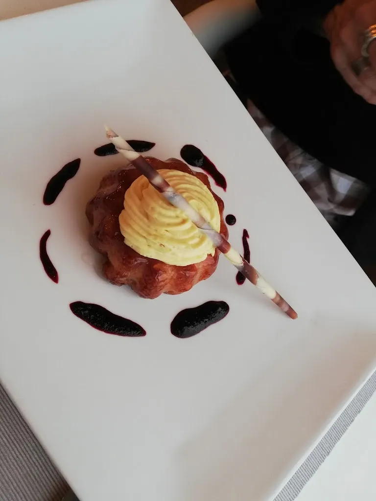 Menu_Restaurant Le COSMOPOLITAIN_Contrexéville_image_9