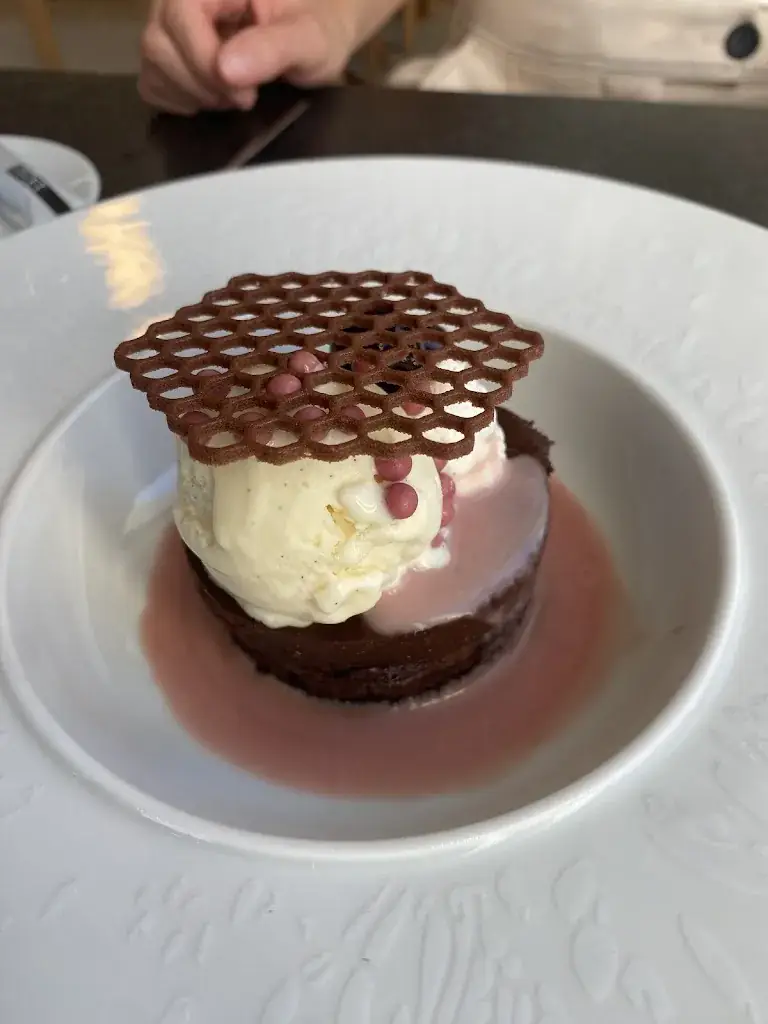 Jill Tjon_L'art de vivre_Cernay-lès-Reims_review