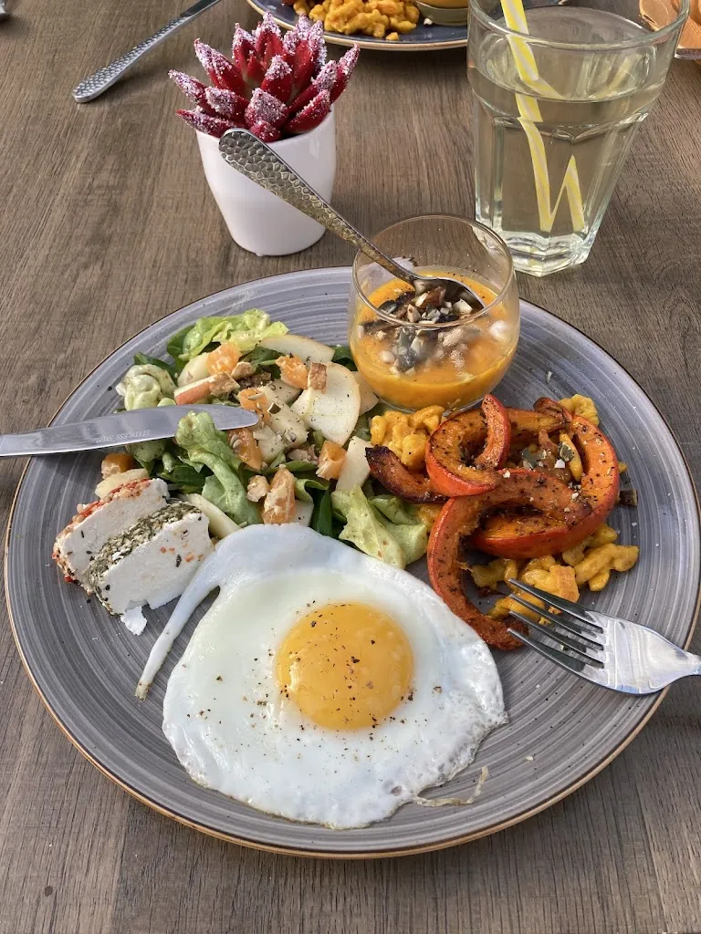 Martin Moniot_Les Succulentes Café - Atelier_Champenoux_review