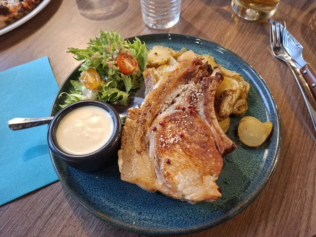 Gaëtan Lhuillier_Restaurant / Bar Ô p'tit Goret_Chalindrey_avis