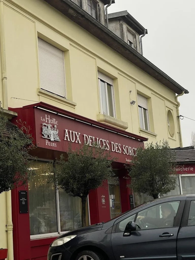 Aux Delices's Stone_Chalindrey_slider_image_3