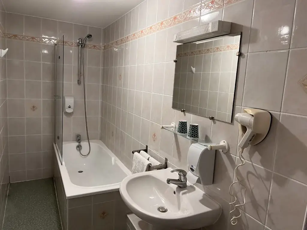 Hostellerie Au Rendez-Vous des Amis_Chaumont_slider_image_3