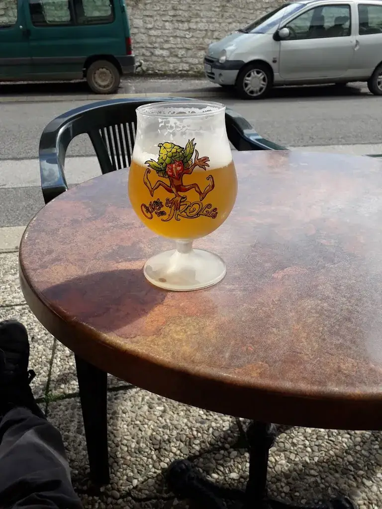 Bar de l'Etrier restaurant in Chamarandes-Choignes