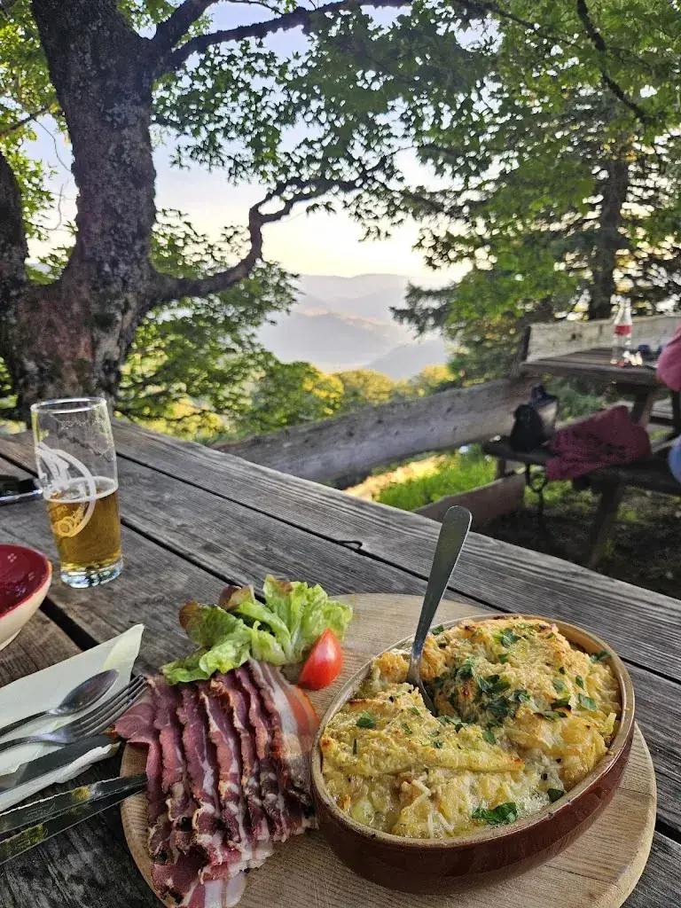 Izabella Gyorfi_Ferme Auberge Drumont_Bussang_review