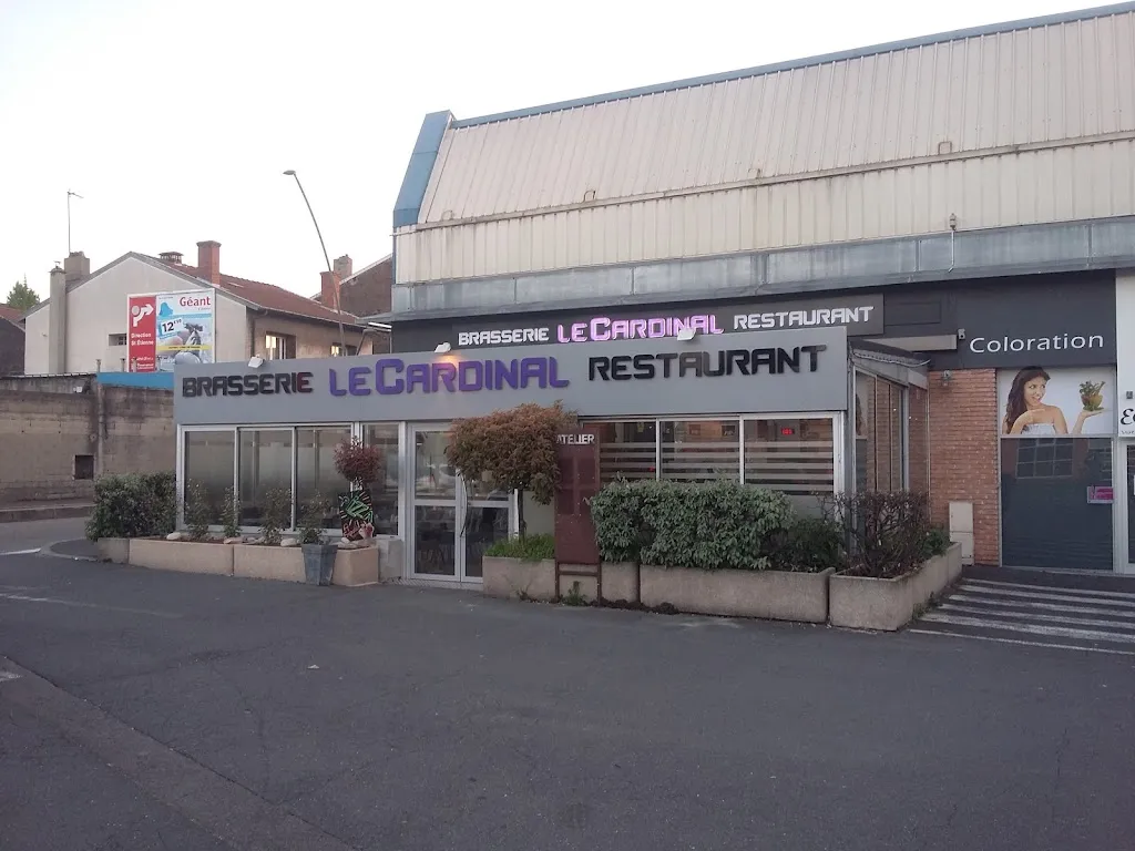 Brasserie Le Cardinal restaurant in L'Horme