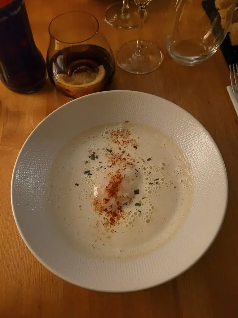 Jack. L_Comme chez nous_Charleville-Mézières_review